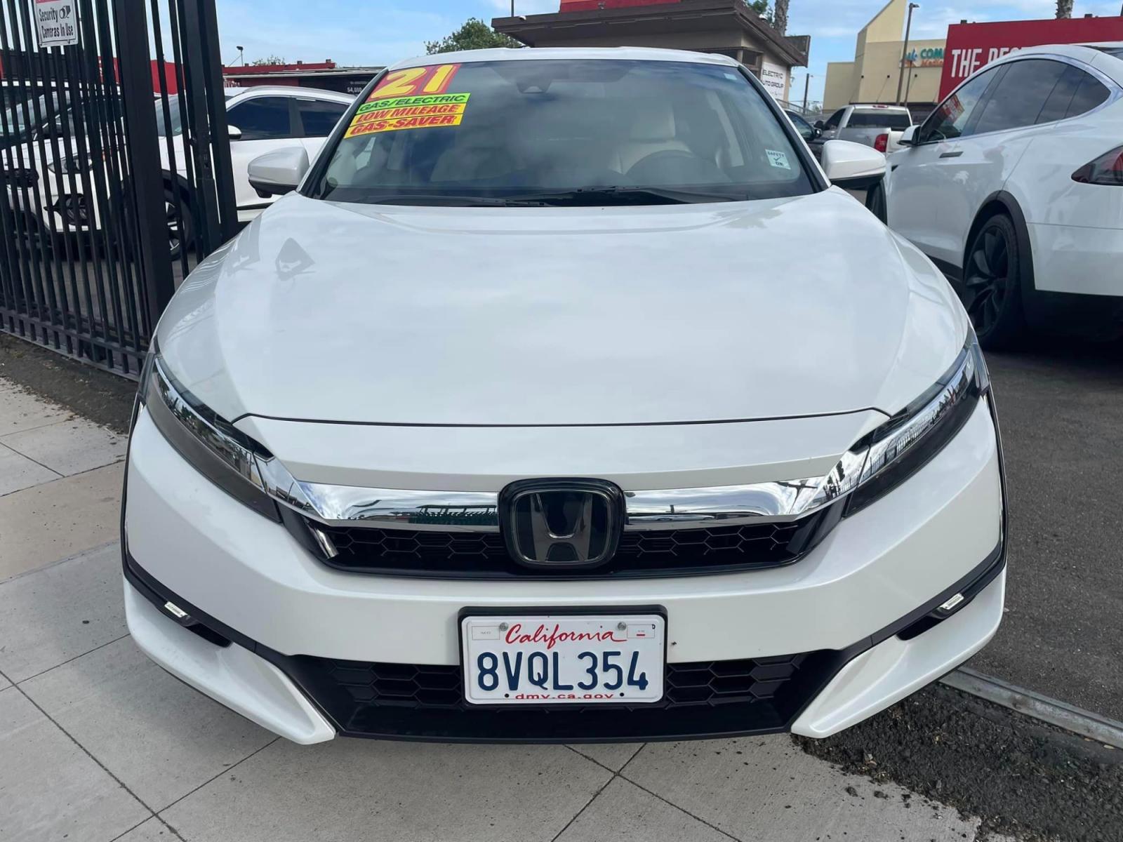 2021 Honda Clarity Plug-In Hybrid (JHMZC5F10MC) with an 1.5L L4 DOHC 16V HYBRID engine, CVT transmission, located at 744 E Miner Ave, Stockton, CA, 95202, (209) 944-5770, 37.956863, -121.282082 - PLUS TAXES AND FEES - Photo #2